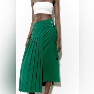 Zara Pleated Skirt limited Edition